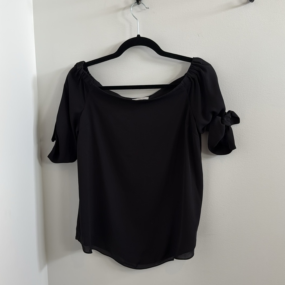 Aritzia Babaton Malik Blouse, Black, size small - Picture 2 of 6